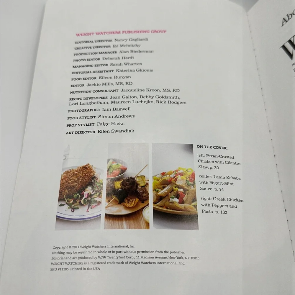 Weight Watchers Points Plus Fresh, Fabulous, Fast 140 Recipes Cookbook Pre-owned